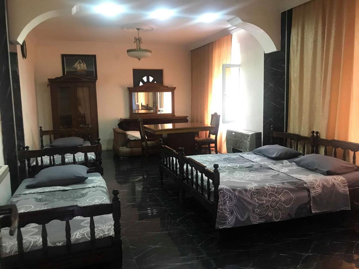 Twins Guest House By Black Sea Kobuleti Esterno foto
